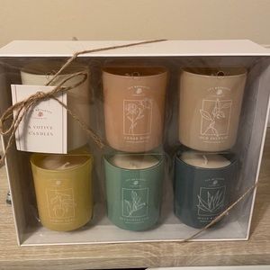 ❌SOLD❌ Ivy Botanics Candle Company